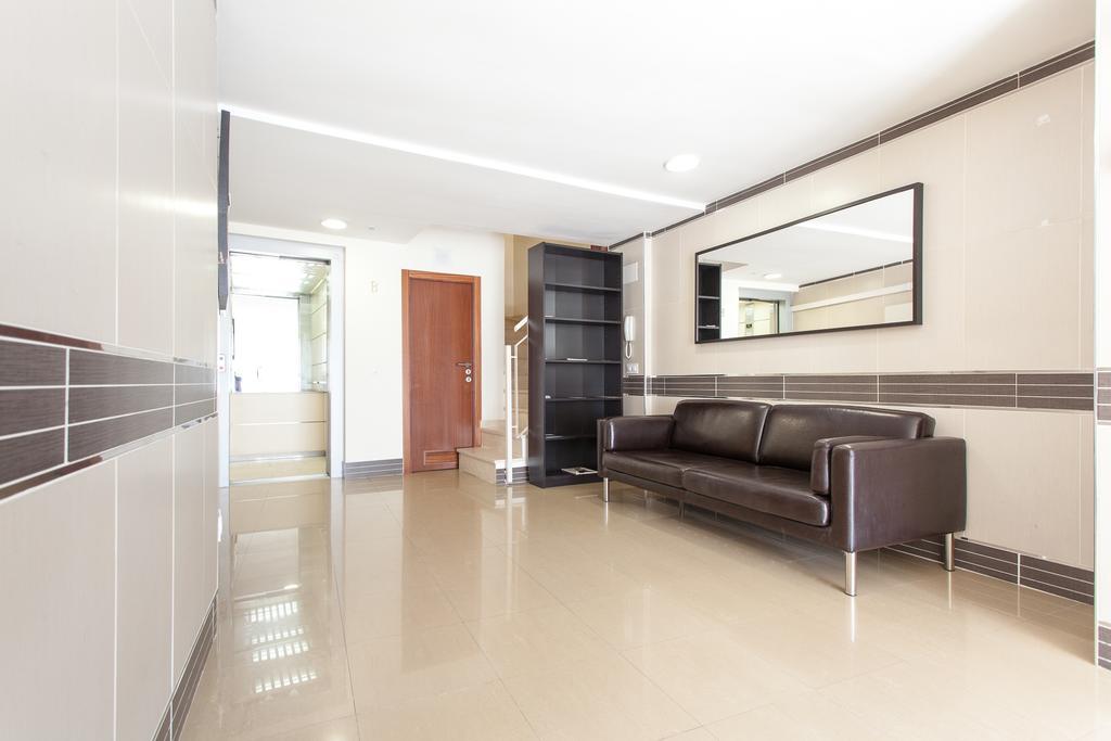 Apartamentos Edificio Constitucion Sevilla Eksteriør billede