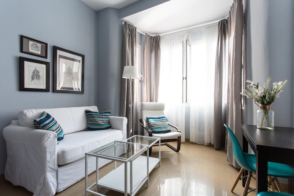 Apartamentos Edificio Constitucion Sevilla Værelse billede