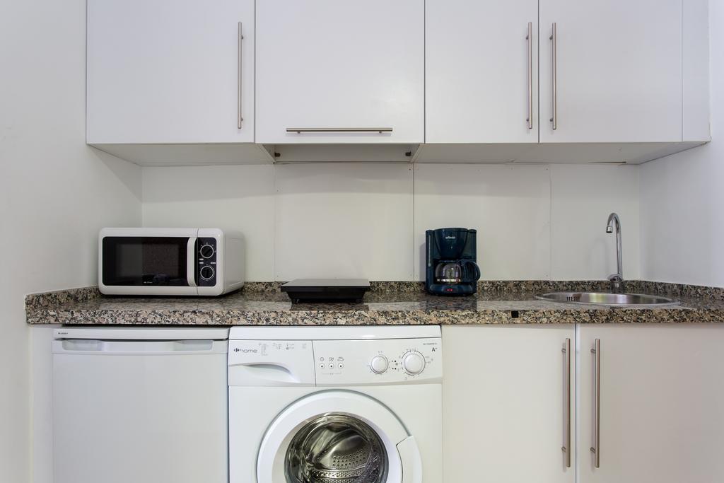 Apartamentos Edificio Constitucion Sevilla Eksteriør billede