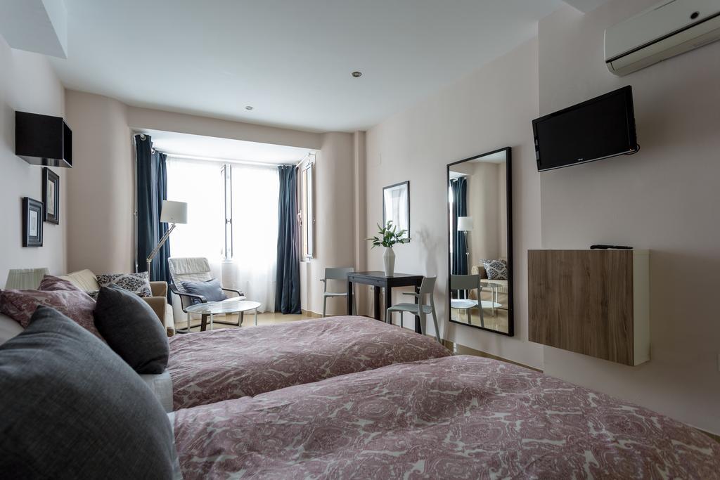 Apartamentos Edificio Constitucion Sevilla Eksteriør billede